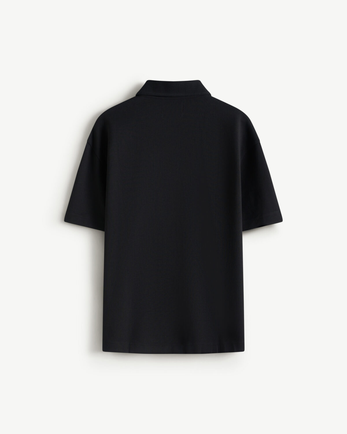 Men's short sleeve polo shirt with patch.Loose - Image 7