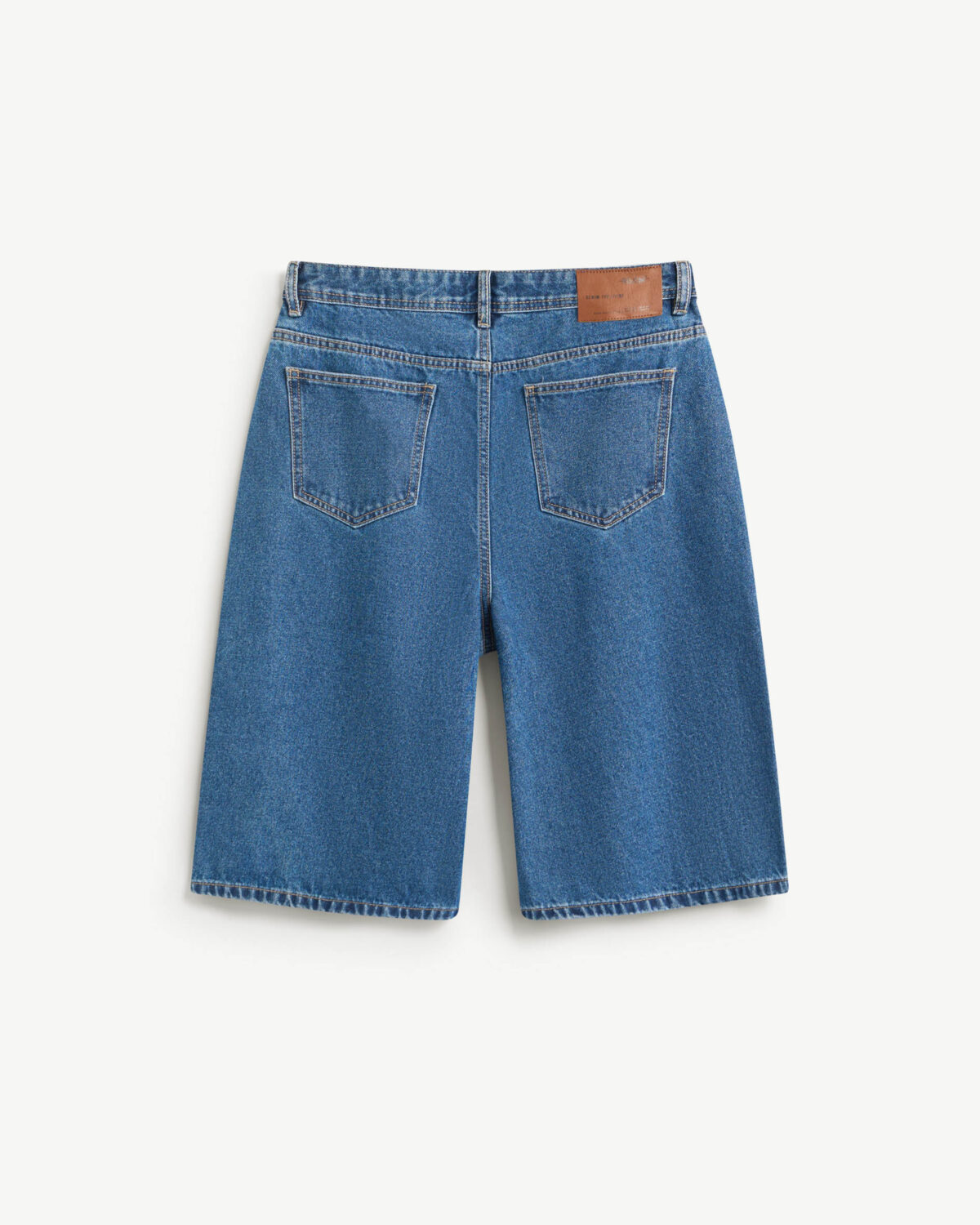 Men's denim shorts. Baggy - Image 2