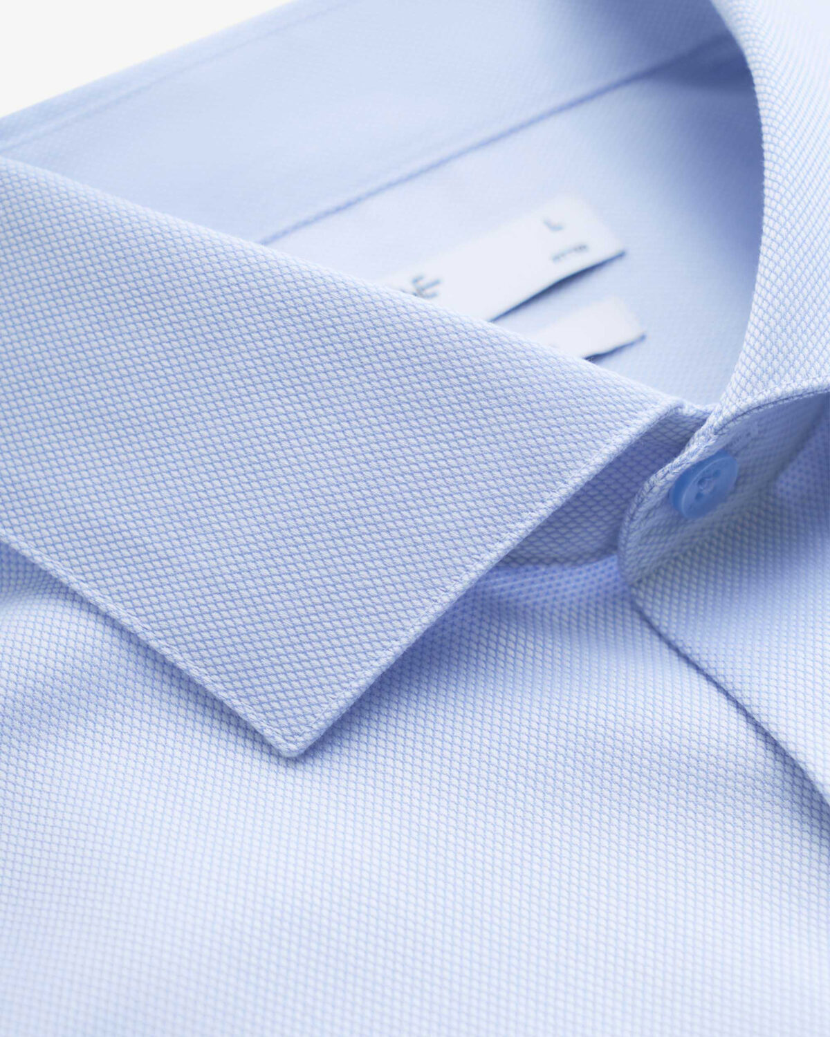 Men's long sleeve cotton form fitted easy care shirt - Image 4