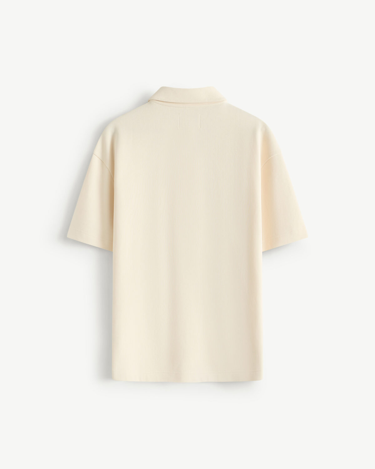 Men's short sleeve polo shirt with patch.Loose - Image 2
